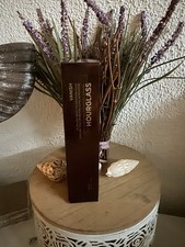 Hourglass Vanish Seamless