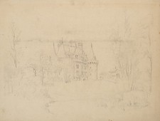 Blick über eine Wiese auf ein