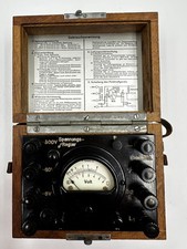 Spannungsmessgerät in