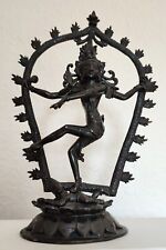 TANZENDER SHIVA NATARAJA BRONZE GESCHWÄRZT  CA. 20 CM BREIT X 29 CM HOCH 