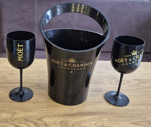 Moet chandon - *moet,