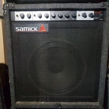 SAMICK CHORUS AMP