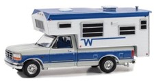 FORD F-250 + Winnebago Camper - 1992 - silver / white - Greenlight 1:64