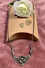 Collier Rosenamulett Blüten