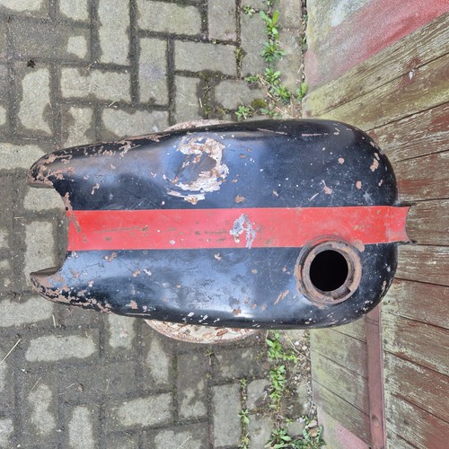 350 orignial tank defekt - bk,