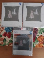 3 Stickpackungen: 2 Kissen ca