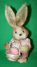 Ostern Hase Figur Osterhase sitzend Korb 28 cm h Stoff-/Jutebekleidung Styropor