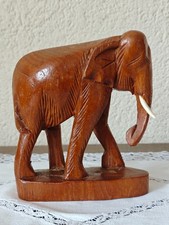 Handgeschnitzter elefant - handgeschnitzter,