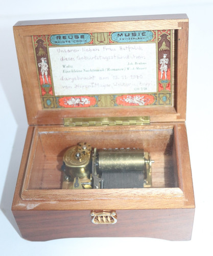 Schatulle mit reuge - mit,