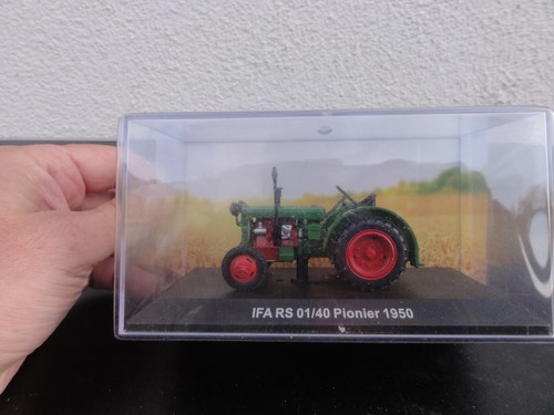 Traktor ifa 40 - traktor, 01/40