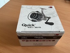 neuwertige Angelrolle mit gratis Schnur. DAM VSi+ 300FD silberfarbig, ungefischt