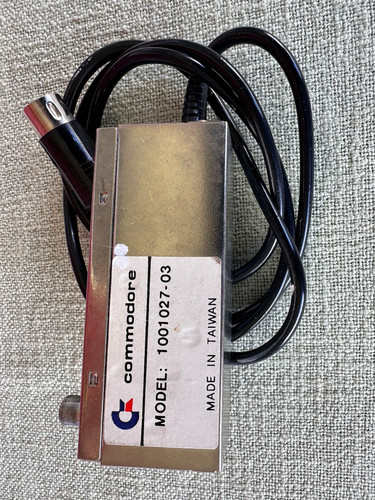 Commodore vic externer - 20, 64