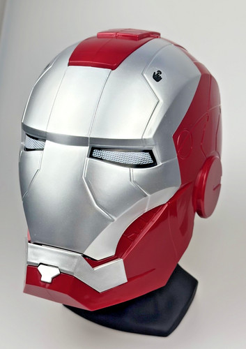 Iron man mark - v, helm