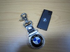 " BMW " Uhr am Karabinerhaken und Feuerzeug, Werbeuhr,  Sammleruhr