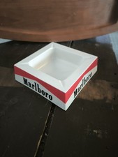 Reklame Aschenbecher Marlboro
