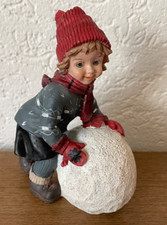 Weihnacht Figuren Winter Kinder Winterkinder älter Mädchen Schneekugel