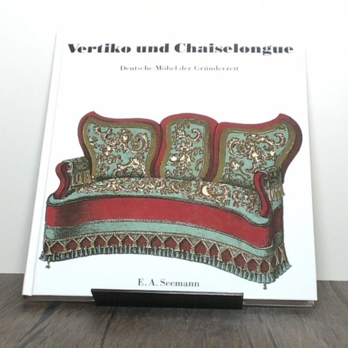 Vertiko und chaiselongue - und,