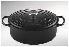 Le Creuset Signature Bräter