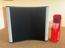 Nomadic Instand Show Display