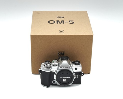 System gehäuse silber - om, om-5