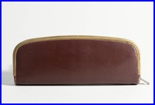 Braun Leder Etui Innen Rot