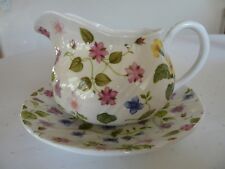 Sauciere mit Untertasse