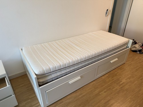 Brimnes bett mit matratzen - brimnes,