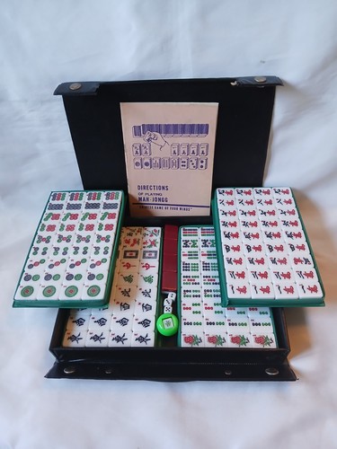 Vintage mahjong set - vintage,