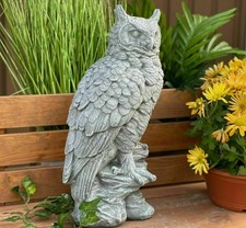 Frostfeste Steinfigur