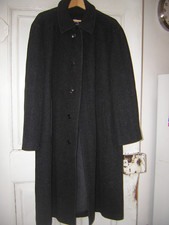 Burberry,  Herren Wintermantel anthrazit  Größe 26