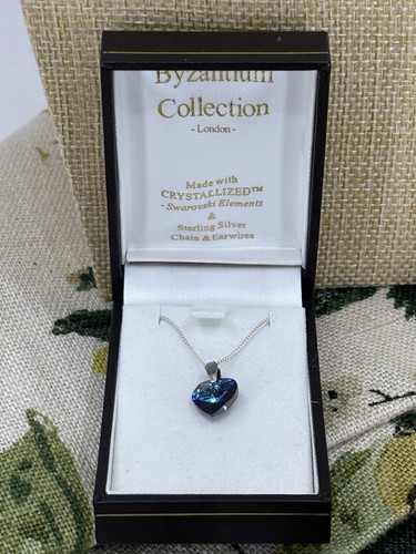 Made with swarovski blau - made,