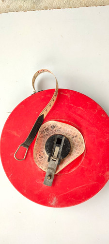 Maßband auf rolle in - rolle,