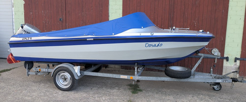 Gebrauchtes motorboot mit - motorboot,