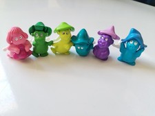 4x Überraschungseier Sammelfiguren Regentropfen Wachsmaler Stifte (0002)