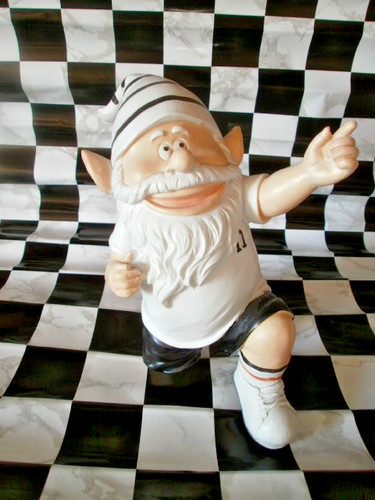 Fussball gartenzwerg torwart - fussball-gartenzwerg-torwart, "