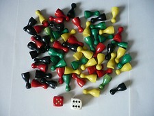  alte Spiel Kegel aus Holz 4x15 Stück in vier Farben + 2 Würfel  Q