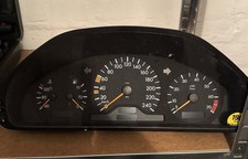 15946 Tachometer MERCEDES-BENZ