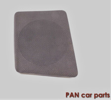 VW Passat 35i Right Speaker