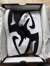 Nike Air Jordan 1 Mid Diamond