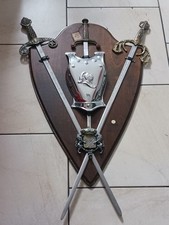 Ritter Schwerter Wanddeko Ritterdeko La Balestra Rüstung Waffendeko Partykeller