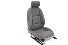 Audi A3 8P Sitz vorne links