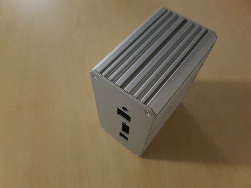 Mini case fanless nuc - mini-case,