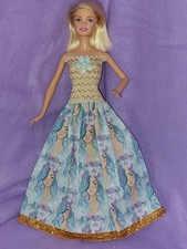 Barbie Puppen Kleid Glitzer