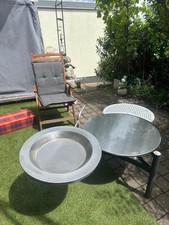 Designer Grill aus Edelstahl mit Wok-Pfanne für höchste Ansprüche