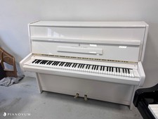STEINWAY & SONS Z-114 Klavier