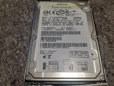 HITACHI  60 GB * IDE HDD  2,5