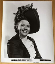 Martha Stewart PORTRAIT