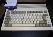 Commodore Amiga A600HD inklusive Netzteil, + Turbokarte FURIA EC020 + 4 GB CF