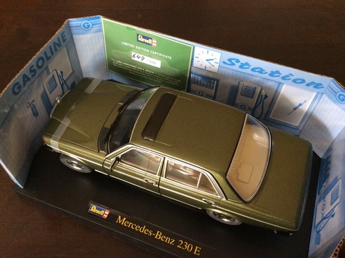 Mercedes benz 230e w123 - mercedes-benz, revell