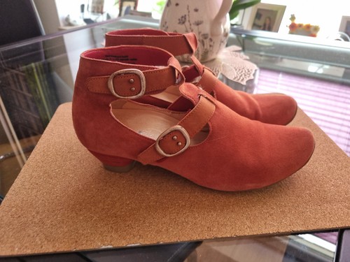 Tolle pumps von think - von, gr